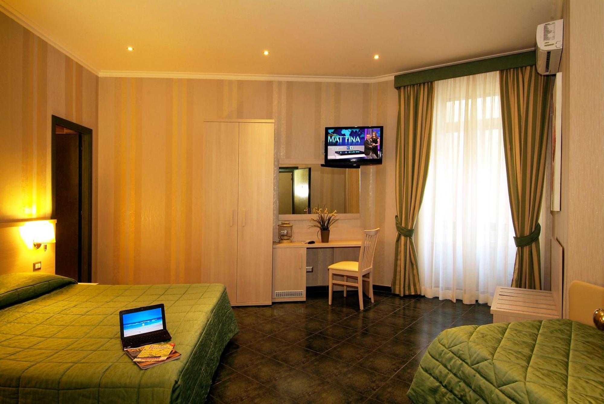 Hotel Argentina — Foto 1